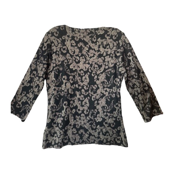 Cut Loose 3/4 Sleeve Knit Pullover Top NWT - Picture 2 of 4